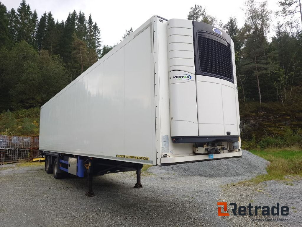 Refrigerator semi-trailer Kjøletralle / refrigerated transport Schmitz CARGOBULL SKO 20/LZG-13.4 FP 80/45: picture 7 Refrigerator semi-trailer Kjøletralle / refrigerated transport Schmitz CARGOBULL SKO 20/LZG-13.4 FP 80/45: picture 7