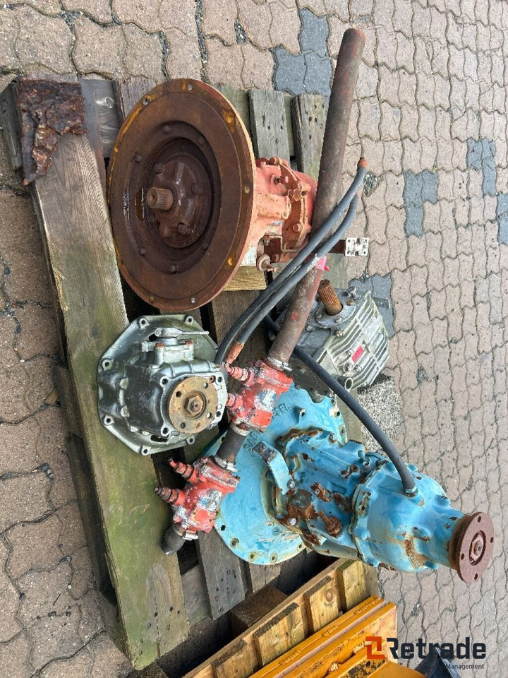 4 stk Hydrauliske girkasser til båt - Spare parts for Other machinery: picture 4 4 stk Hydrauliske girkasser til båt - Spare parts for Other machinery: picture 4