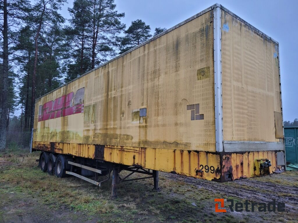 Trailer med öppningsbar sida PARATOR SCV 14-24 - Closed box semi-trailer: picture 2 Trailer med öppningsbar sida PARATOR SCV 14-24 - Closed box semi-trailer: picture 2