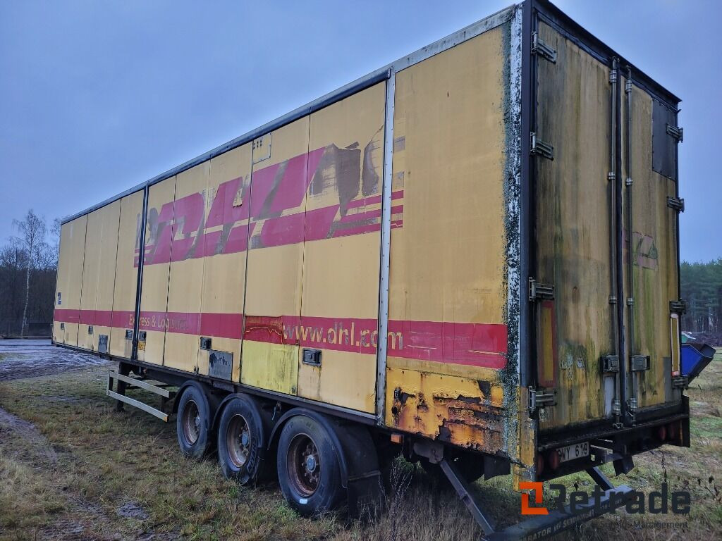 Trailer med öppningsbar sida PARATOR SCV 14-24 - Closed box semi-trailer: picture 4 Trailer med öppningsbar sida PARATOR SCV 14-24 - Closed box semi-trailer: picture 4