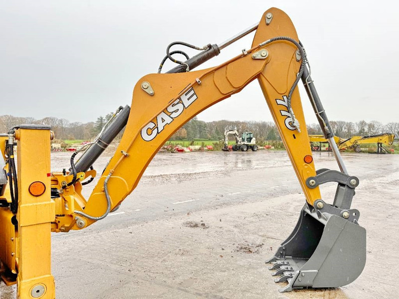 Backhoe loader Case 770EX 4WD - New / Unused / Hammer Lines: picture 15