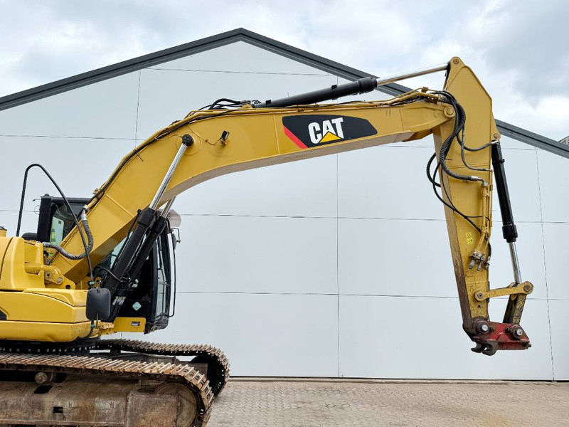 Crawler excavator Cat 320DL - Hammer Lines / Quick Coupler: picture 12