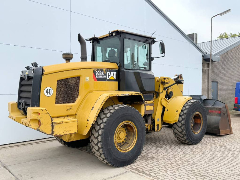 Wheel loader Cat 938K - German German / Backup Camera: picture 5