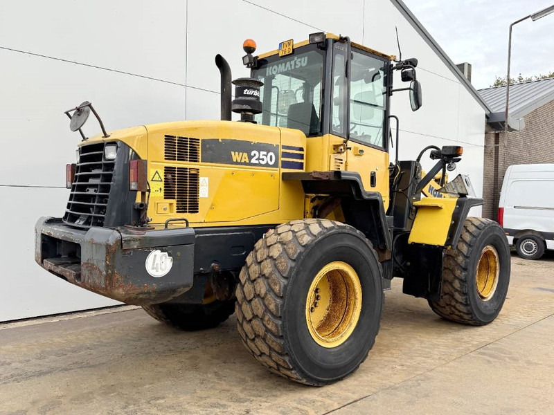 Komatsu WA250-5 - Dutch Machine / 3rd Function / Auto Lube - Wheel loader: picture 5 Komatsu WA250-5 - Dutch Machine / 3rd Function / Auto Lube - Wheel loader: picture 5
