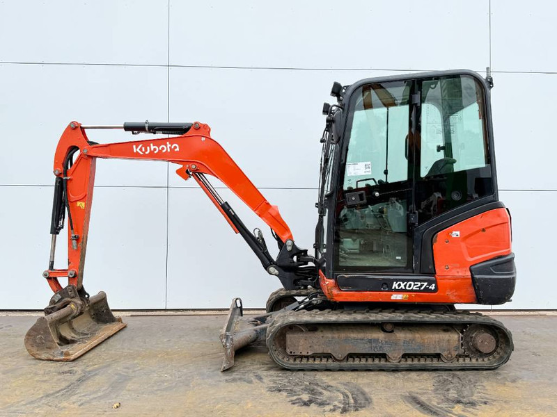 Kubota KX027-4 - Hammer Lines / Quick Coupler - Mini excavator: picture 1 Kubota KX027-4 - Hammer Lines / Quick Coupler - Mini excavator: picture 1