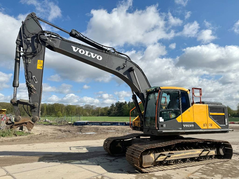 Volvo EC250EL - Hamer Lines / Quick Coupler - Crawler excavator: picture 2 Volvo EC250EL - Hamer Lines / Quick Coupler - Crawler excavator: picture 2