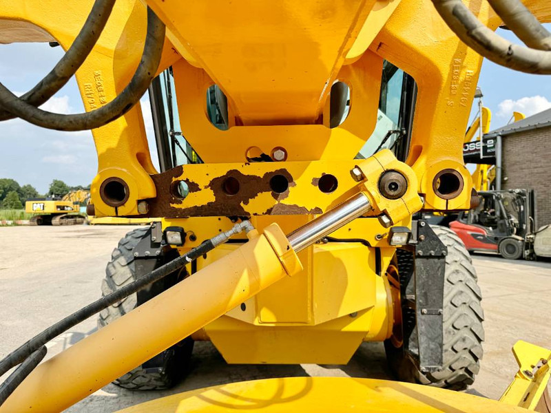 Grader Volvo G970 - 3 Tine Ripper / EPA Certified: picture 9