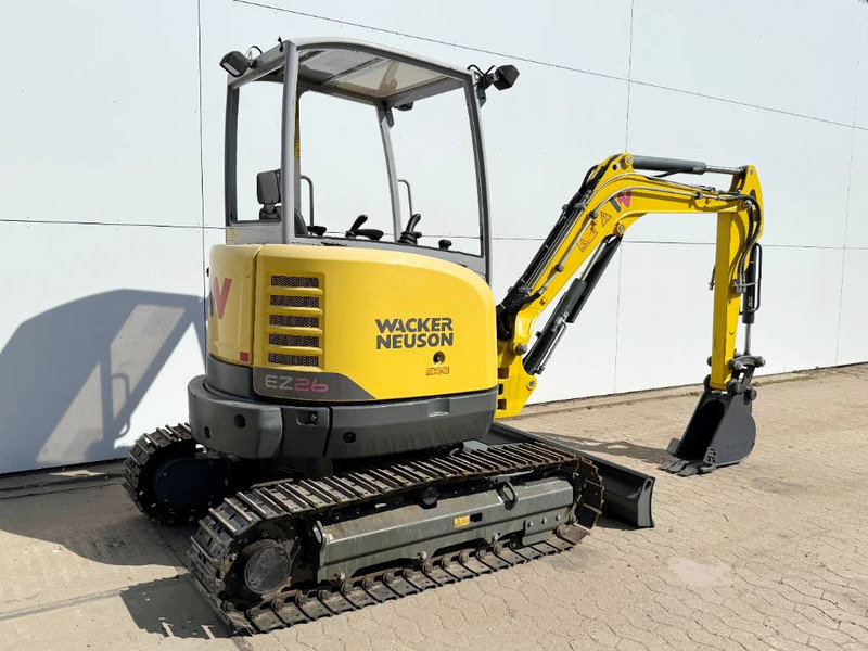 WACKER NEUSON EZ26 Zero Tail - Hammer Lines / Trench Bucket - Mini excavator: picture 5 WACKER NEUSON EZ26 Zero Tail - Hammer Lines / Trench Bucket - Mini excavator: picture 5