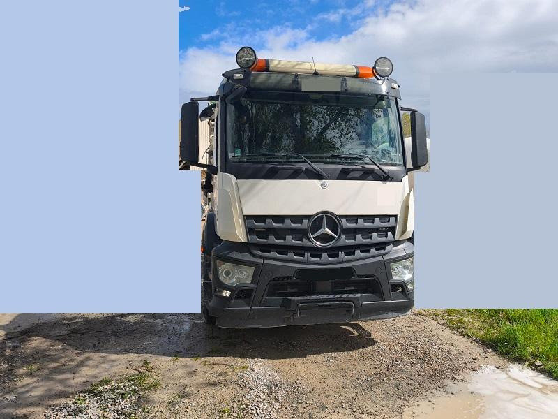 Mercedes Actros 3243 - Mixer pump truck: picture 1 Mercedes Actros 3243 - Mixer pump truck: picture 1