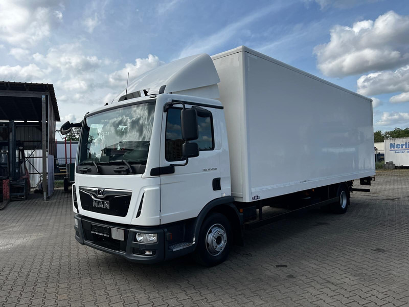 MAN TGL 12.250 - Box truck: picture 1 MAN TGL 12.250 - Box truck: picture 1