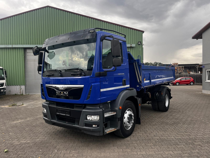 MAN TGM 18.340 Dreiseitenkipper - Tipper: picture 1 MAN TGM 18.340 Dreiseitenkipper - Tipper: picture 1