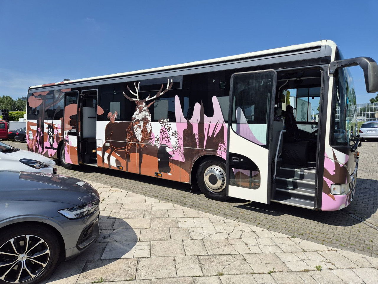Irisbus Iveco 330 KM / Solar Panels / NEW Equiped - Camper: picture 1 Irisbus Iveco 330 KM / Solar Panels / NEW Equiped - Camper: picture 1