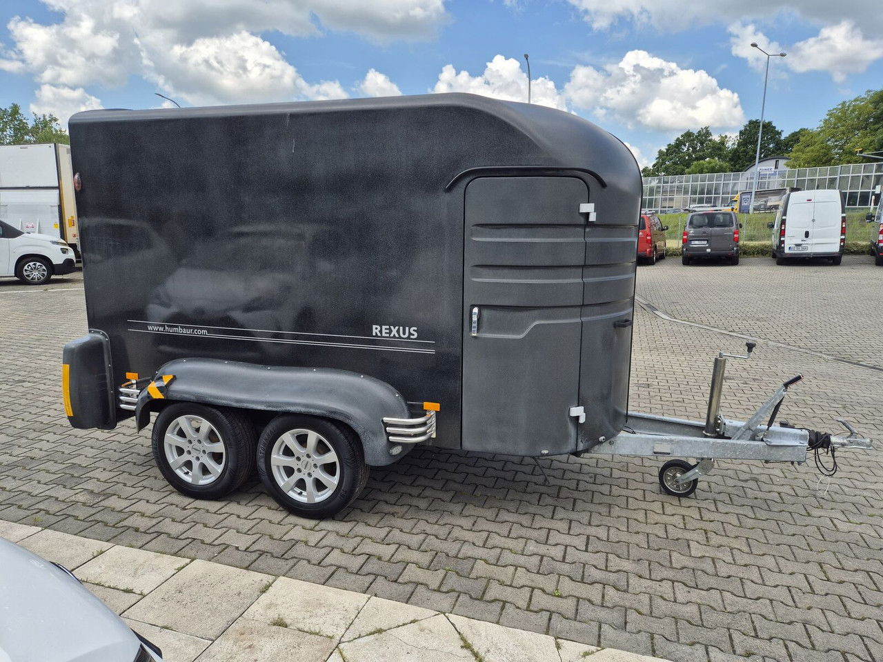 HUMBAUR Rexus 2000 / FOR Transporting 2 Horses, Ponies ANDBreedin - Horse trailer: picture 5 HUMBAUR Rexus 2000 / FOR Transporting 2 Horses, Ponies ANDBreedin - Horse trailer: picture 5