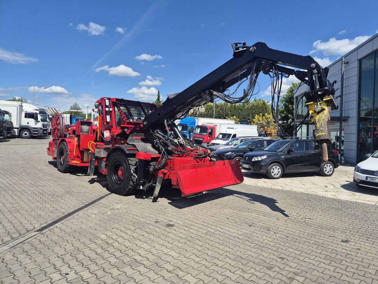 JAMA SBU8000 / Scaler / Epiroc Hammer Jama SBU8000 / Scaler / Epiroc Hammer - Mining machinery: picture 1 JAMA SBU8000 / Scaler / Epiroc Hammer Jama SBU8000 / Scaler / Epiroc Hammer - Mining machinery: picture 1