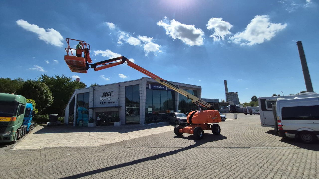 JLG 460SJ / 1 Owner / Works Great - Telescopic boom: picture 3 JLG 460SJ / 1 Owner / Works Great - Telescopic boom: picture 3