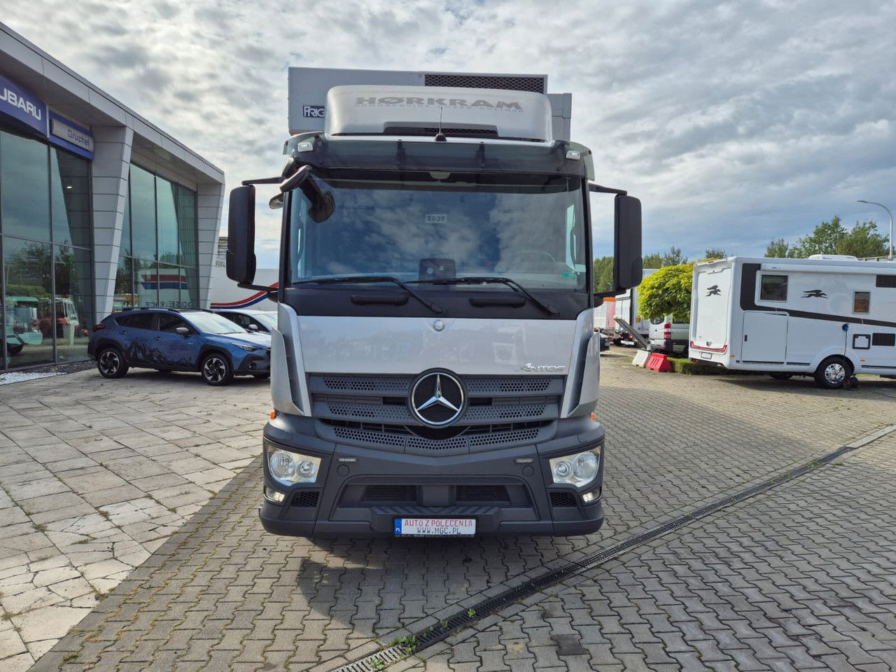 Mercedes-Benz Antos 2532 L - Refrigerator truck: picture 4 Mercedes-Benz Antos 2532 L - Refrigerator truck: picture 4