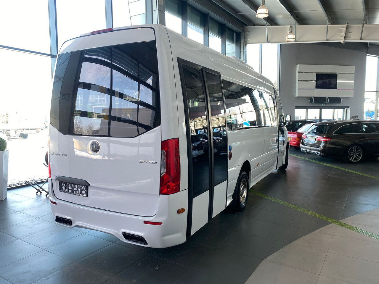 New Minibus, Passenger van Mercedes-Benz Sprinter 517: picture 8