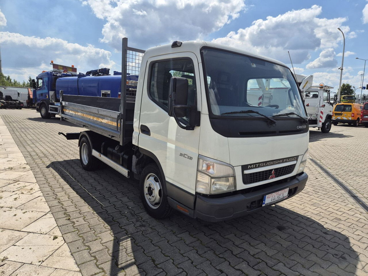 Mitsubishi Canter Fuso 3C13 / Kipper / Only 177TKM / Works Great  leasing Mitsubishi Canter Fuso 3C13 / Kipper / Only 177TKM / Works Great: picture 6