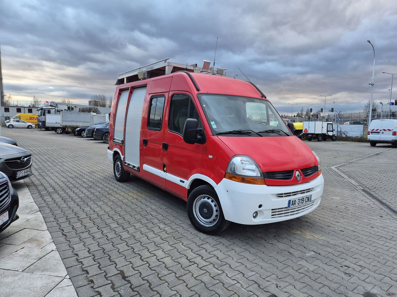 Renault Master 2.5 DCi / Only 25TKM / Like NEW / WE Have 3 THE Same Renault Master 2.5 DCi / Only 25TKM / Like NEW / WE Have 3 THE Same - Fire truck: picture 5 Renault Master 2.5 DCi / Only 25TKM / Like NEW / WE Have 3 THE Same Renault Master 2.5 DCi / Only 25TKM / Like NEW / WE Have 3 THE Same - Fire truck: picture 5