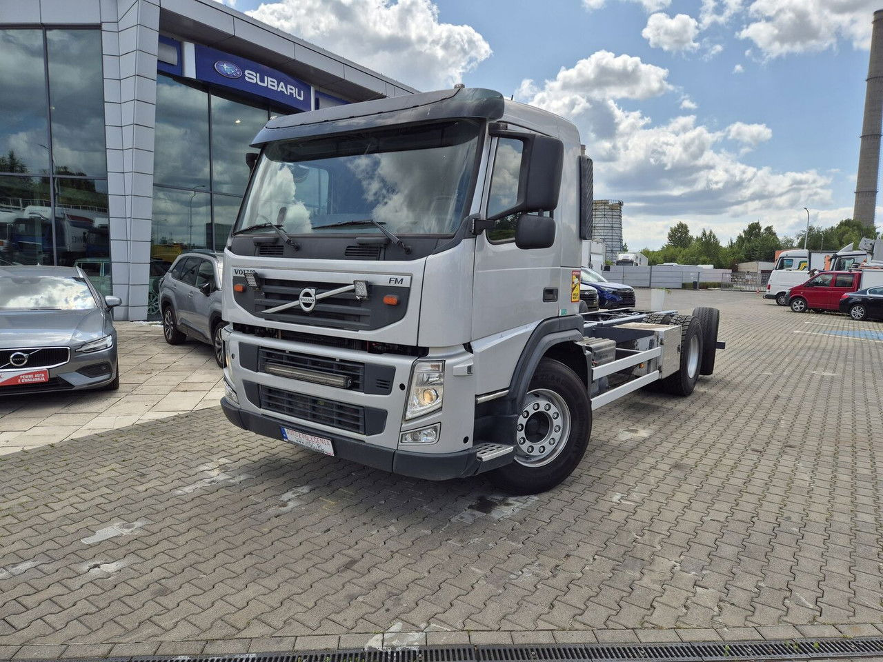 Volvo FM 420 Frame / LOW Price / Good Condition - Cab chassis truck: picture 2 Volvo FM 420 Frame / LOW Price / Good Condition - Cab chassis truck: picture 2