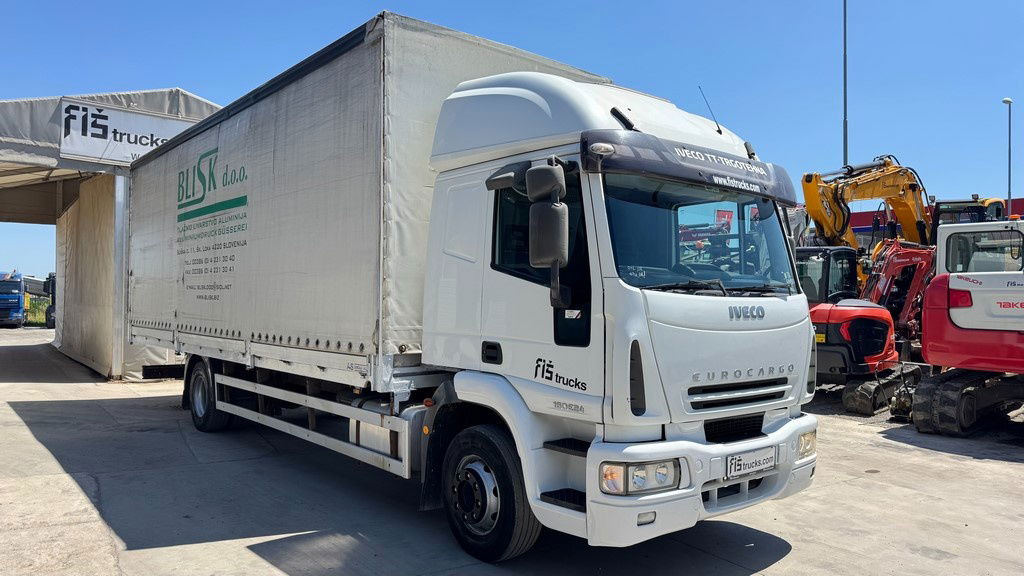 Iveco EuroCargo 160 E24 4X2 tarpaulin - air condition - Curtainsider truck: picture 3 Iveco EuroCargo 160 E24 4X2 tarpaulin - air condition - Curtainsider truck: picture 3