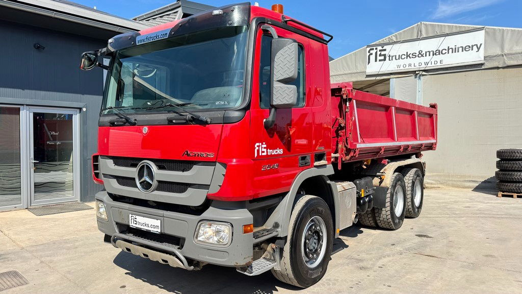 Mercedes-Benz Actros 2648 K 6X4 3 sided tipper - retarder - Tipper: picture 2 Mercedes-Benz Actros 2648 K 6X4 3 sided tipper - retarder - Tipper: picture 2
