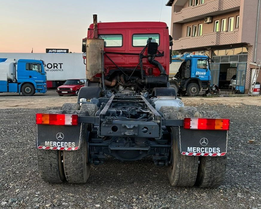 Mercedes-Benz Actros 3243 8x4 chassis - retarder - Cab chassis truck: picture 5 Mercedes-Benz Actros 3243 8x4 chassis - retarder - Cab chassis truck: picture 5