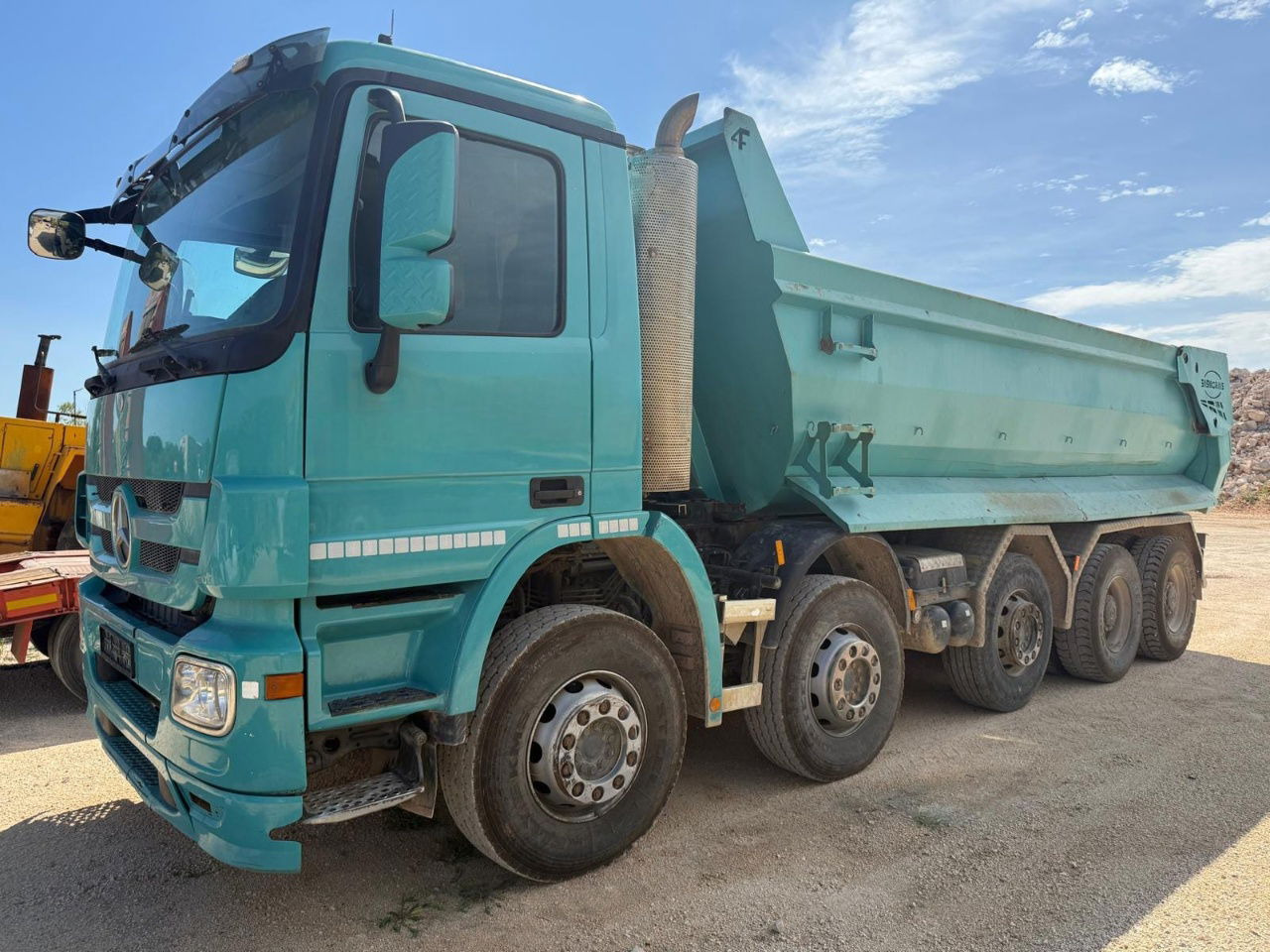 Mercedes-Benz Actros 4448 10x4 mulda tipper - euro 5 - lifting axle - Tipper: picture 2 Mercedes-Benz Actros 4448 10x4 mulda tipper - euro 5 - lifting axle - Tipper: picture 2