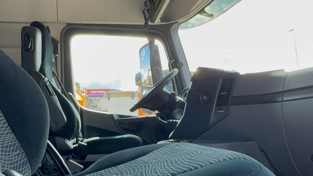 Mercedes-Benz Arocs 1945 HAD 4X4 tractor unit - tipper hydraulics - retarder leasing Mercedes-Benz Arocs 1945 HAD 4X4 tractor unit - tipper hydraulics - retarder: picture 28