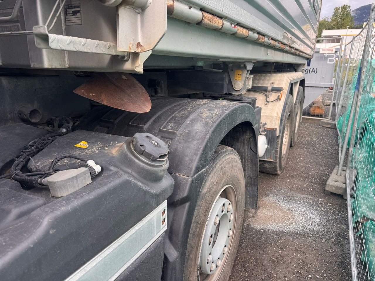 Volvo FH13-500 8x4 - meiller tipper - 1st owner - bordmatic - Tipper: picture 4 Volvo FH13-500 8x4 - meiller tipper - 1st owner - bordmatic - Tipper: picture 4