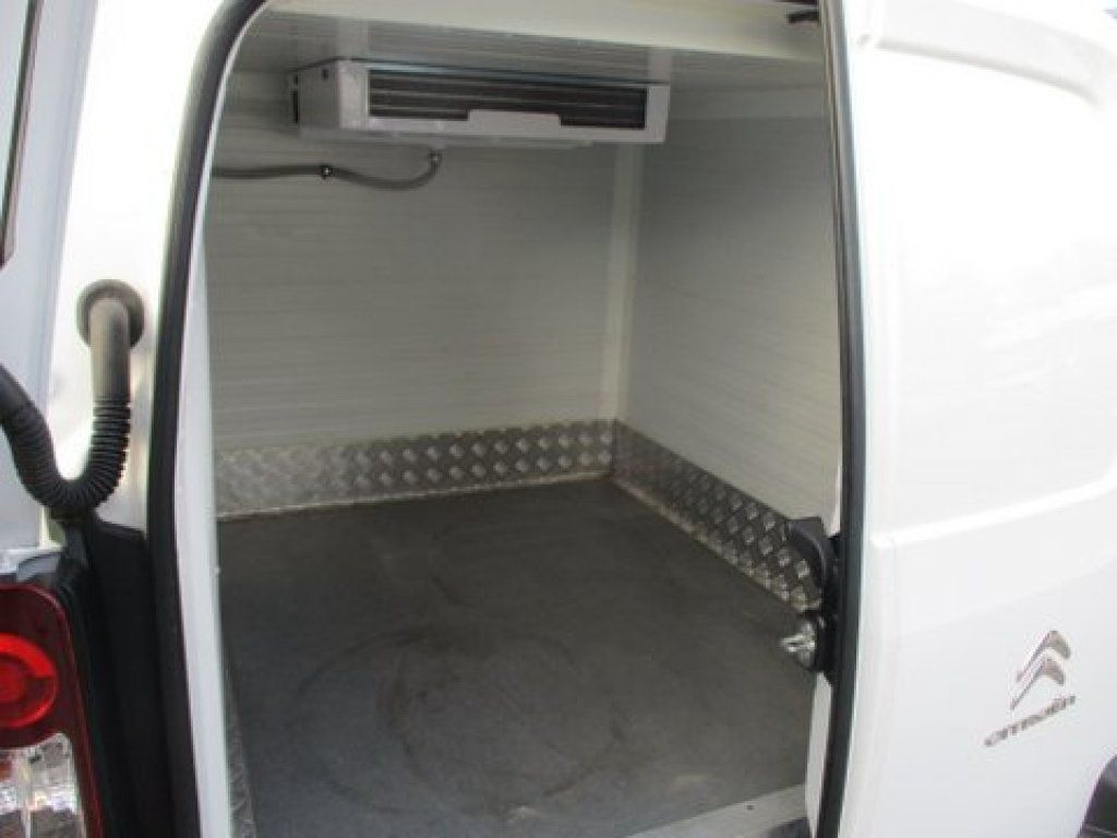 Citroën Berlingo izotherm - Refrigerated van: picture 4 Citroën Berlingo izotherm - Refrigerated van: picture 4