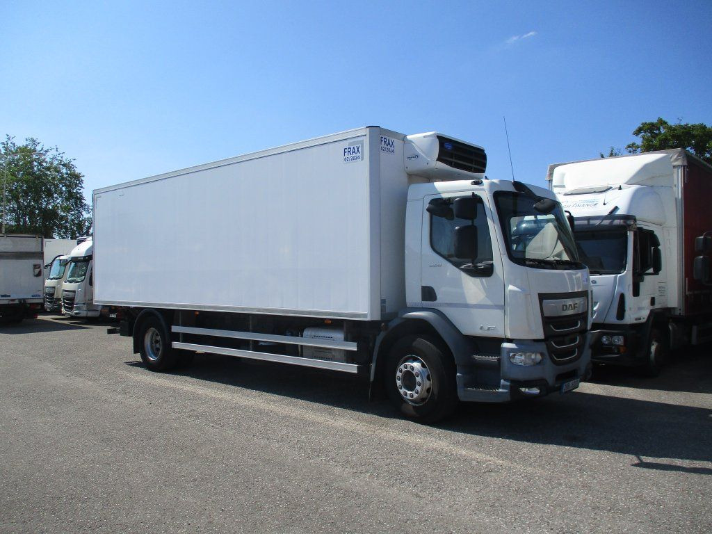 DAF LF 18.260 - Refrigerator truck: picture 2 DAF LF 18.260 - Refrigerator truck: picture 2