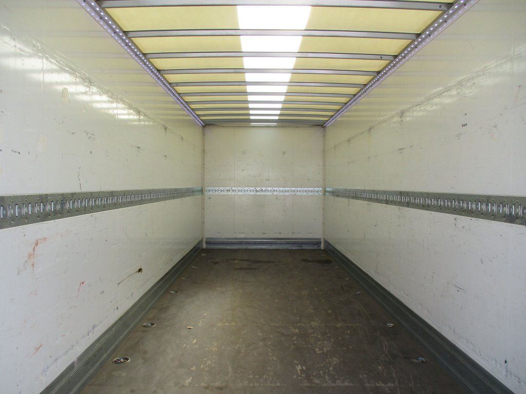 DAF LF 230 - Box truck: picture 5 DAF LF 230 - Box truck: picture 5