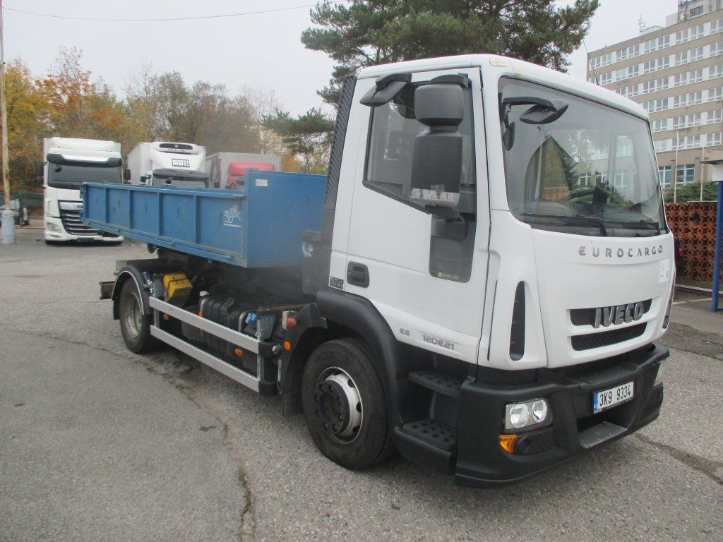 Iveco 120E  - Hook lift truck: picture 3 Iveco 120E  - Hook lift truck: picture 3