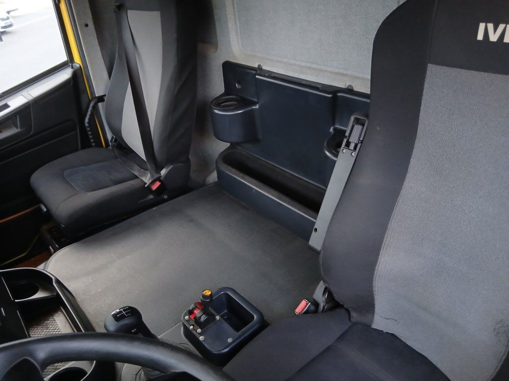 Tipper Iveco 410T50 8x4 S1 EURO 6: picture 18