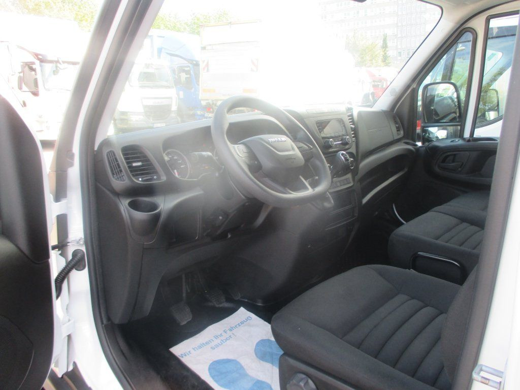 Iveco Daily 35C16 leasing Iveco Daily 35C16: picture 15 Iveco Daily 35C16 leasing Iveco Daily 35C16: picture 15