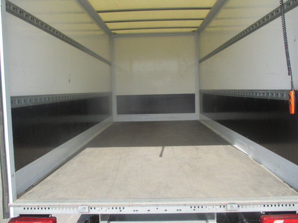 Iveco Daily 35C16 leasing Iveco Daily 35C16: picture 9 Iveco Daily 35C16 leasing Iveco Daily 35C16: picture 9