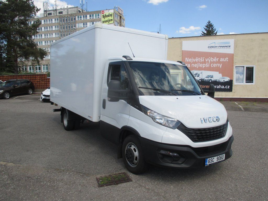 Iveco Daily 35C16 - Box van: picture 3 Iveco Daily 35C16 - Box van: picture 3