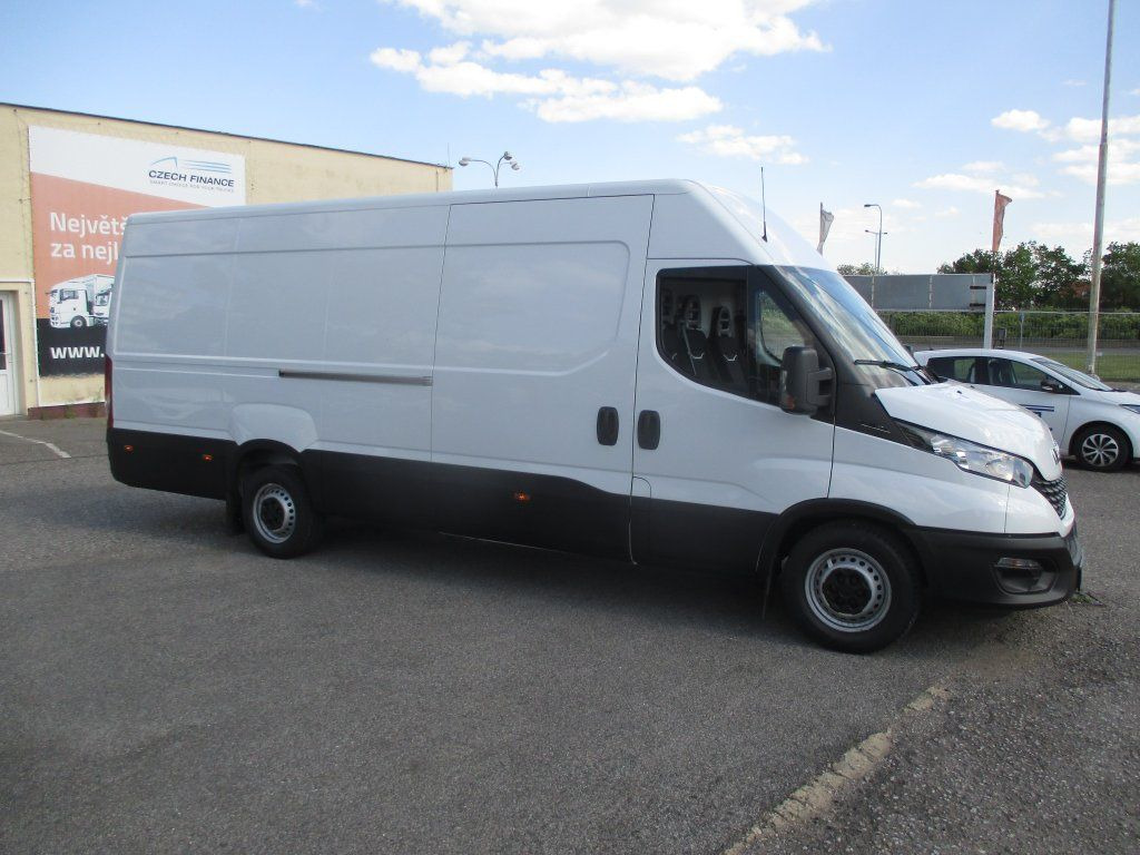 Iveco Daily 35S16 - Panel van: picture 5 Iveco Daily 35S16 - Panel van: picture 5