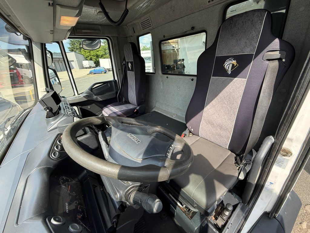 Iveco Trakker 410 S1 8x4 leasing Iveco Trakker 410 S1 8x4: picture 13