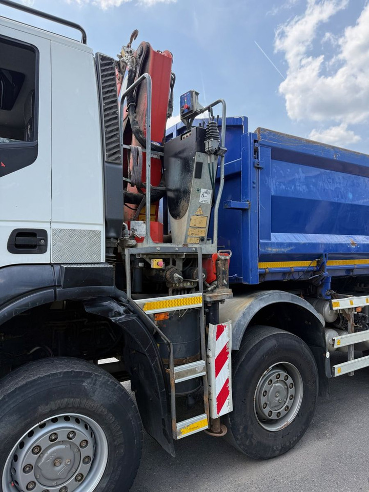 Iveco Trakker AD410 T45 8x8 + HMF 1643 Z2 leasing Iveco Trakker AD410 T45 8x8 + HMF 1643 Z2: picture 12