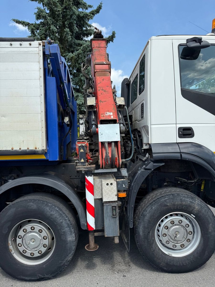 Iveco Trakker AD410 T45 8x8 + HMF 1643 Z2 leasing Iveco Trakker AD410 T45 8x8 + HMF 1643 Z2: picture 13