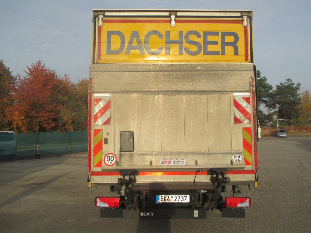 MAN TGL 12.250 - Curtainsider truck: picture 5 MAN TGL 12.250 - Curtainsider truck: picture 5