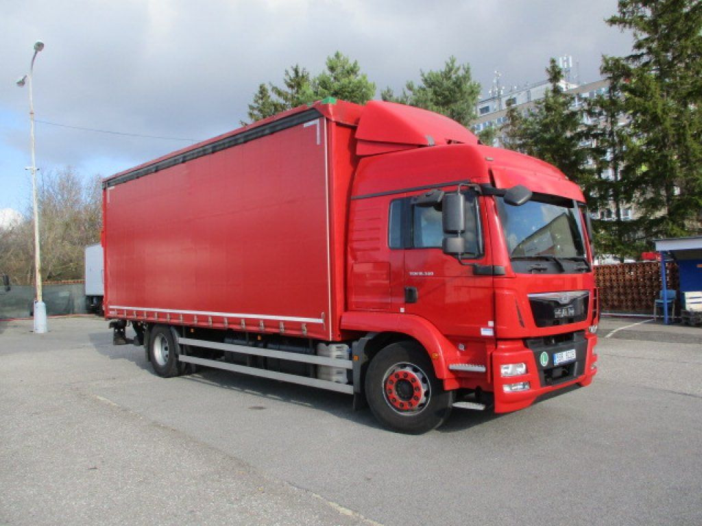 MAN TGM 18.340 mit LBW - Curtainsider truck: picture 2 MAN TGM 18.340 mit LBW - Curtainsider truck: picture 2