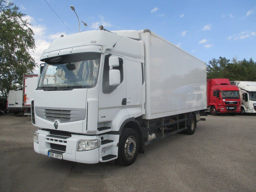 Renault Premium 1 liege - Box truck: picture 1 Renault Premium 1 liege - Box truck: picture 1