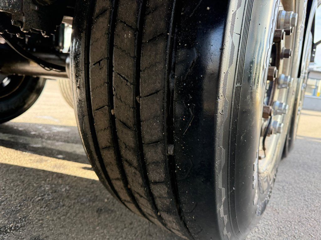 Tipper semi-trailer Schmitz Cargobull SKI24 30m3: picture 11 Tipper semi-trailer Schmitz Cargobull SKI24 30m3: picture 11