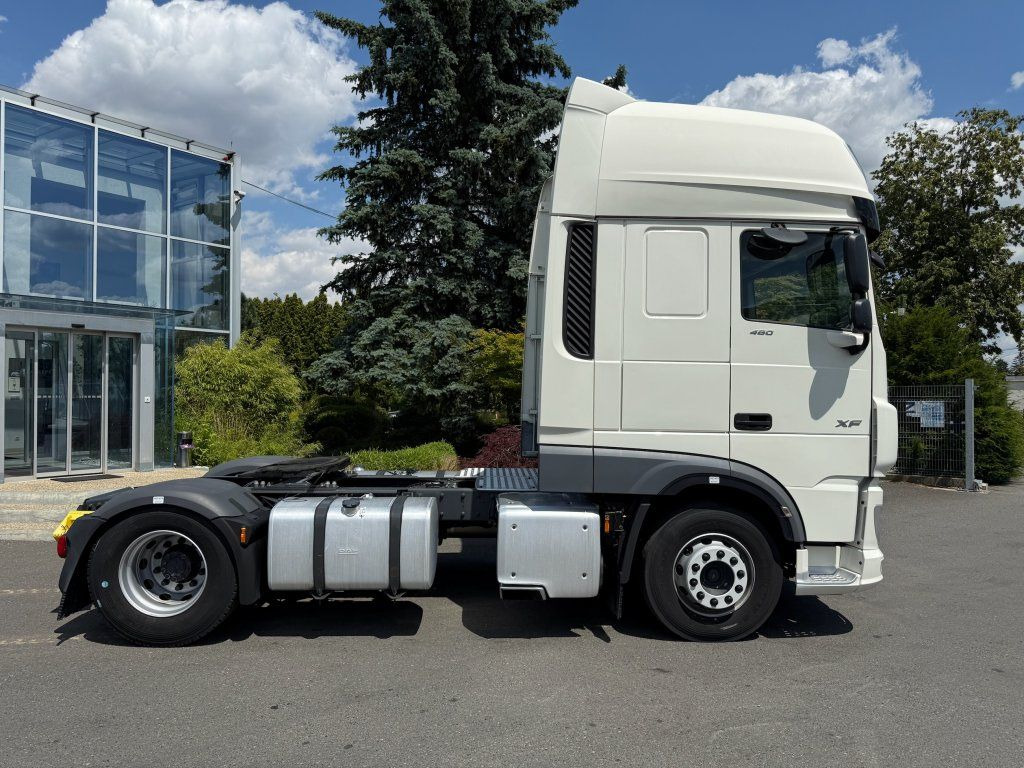 DAF XF480 EURO 6 - Tractor unit: picture 3 DAF XF480 EURO 6 - Tractor unit: picture 3