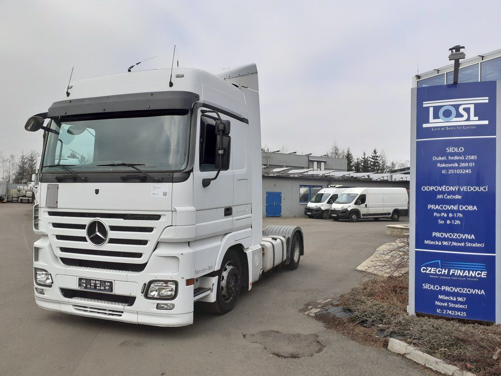 Mercedes-Benz 1844 Actros MEGA/Lowdeck EURO 5 - Tractor unit: picture 1 Mercedes-Benz 1844 Actros MEGA/Lowdeck EURO 5 - Tractor unit: picture 1