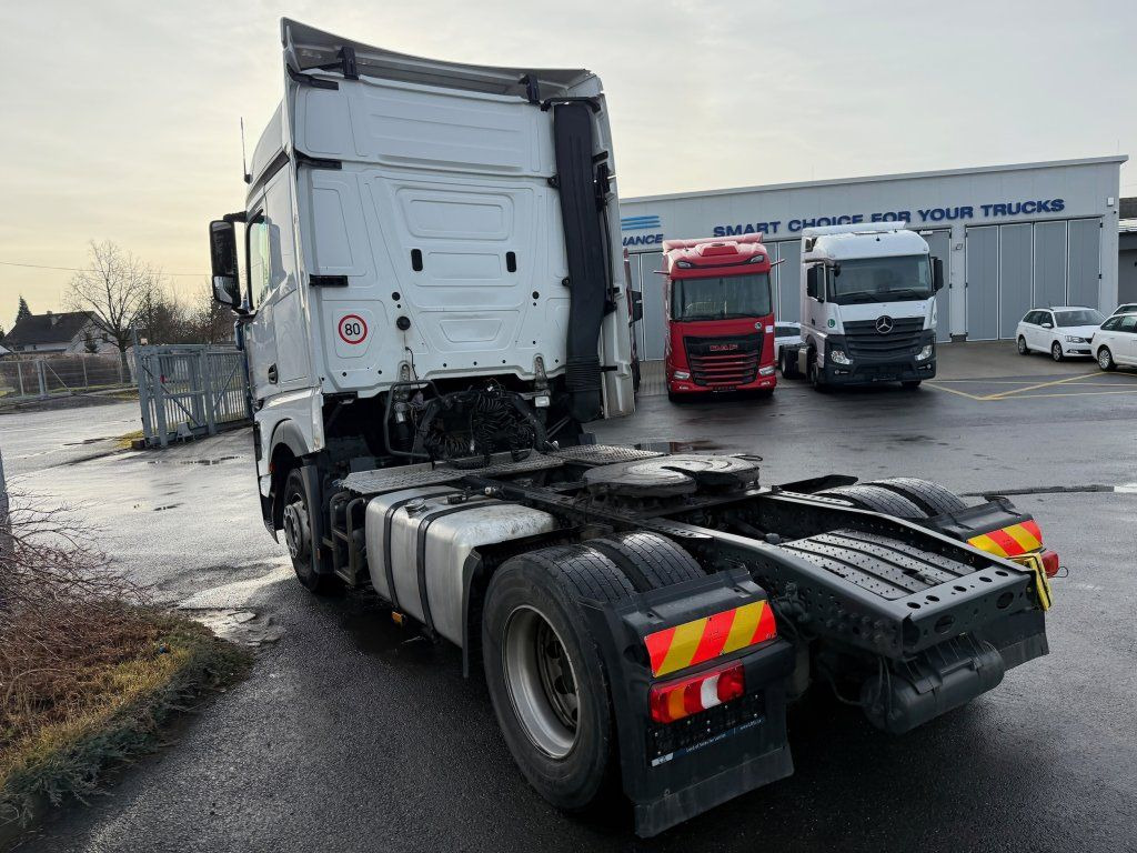 Mercedes-Benz 1845 Actros EURO 6 - Tractor unit: picture 5 Mercedes-Benz 1845 Actros EURO 6 - Tractor unit: picture 5
