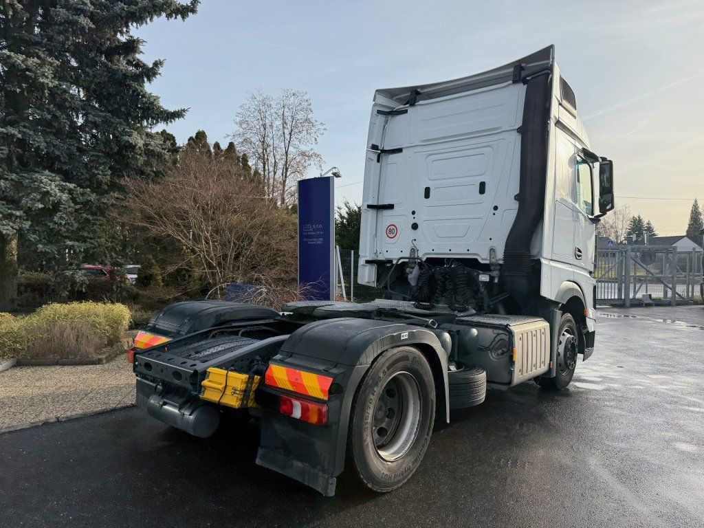 Mercedes-Benz 1845 Actros EURO 6 - Tractor unit: picture 4 Mercedes-Benz 1845 Actros EURO 6 - Tractor unit: picture 4